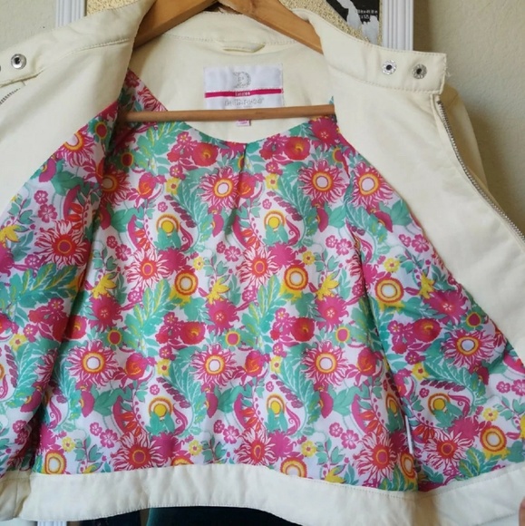 Jacket - Picture 2 of 6